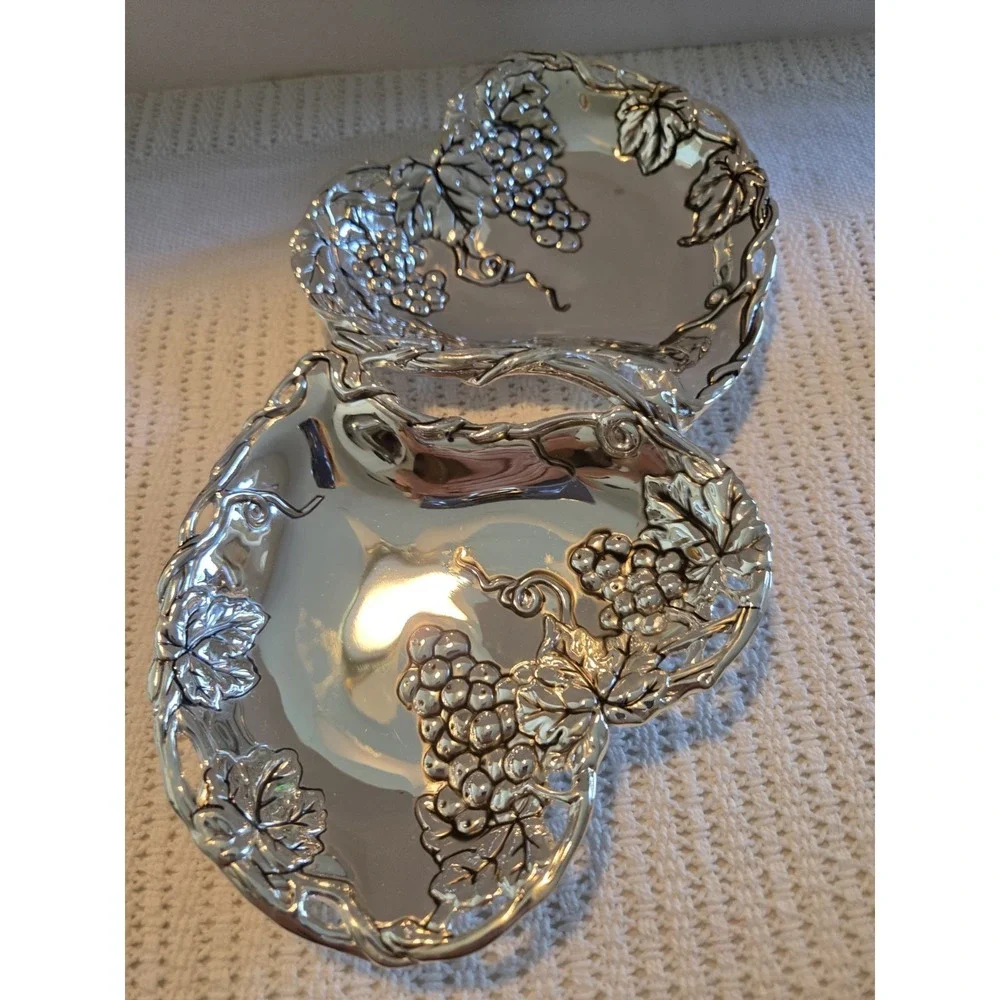 Godinger Silver Plated Grape Design Double Heart Dish